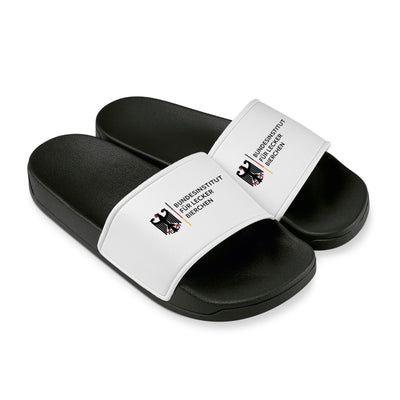 Badeschuhe - Bundesinstitut für lecker Bierchen