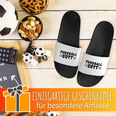 Badeschuhe - Fußballgott