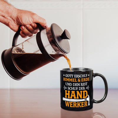 Tasse - Gott erschuf Himmel & Erde und den Rest schuf der Handwerker - BL
