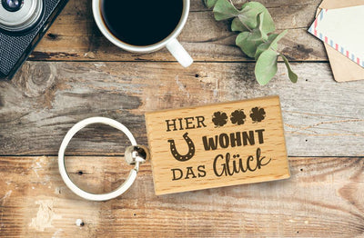 Schlüsselanhänger - Hier wohnt das Glück