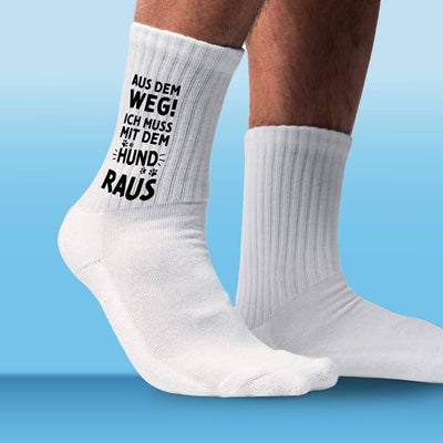 Socken - Aus dem Weg! Ich muss mit dem Hund raus