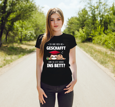 T-Shirt Damen - Faultier - Ich habe mein Abi geschafft. Kann ich jetzt wieder ins Bett?