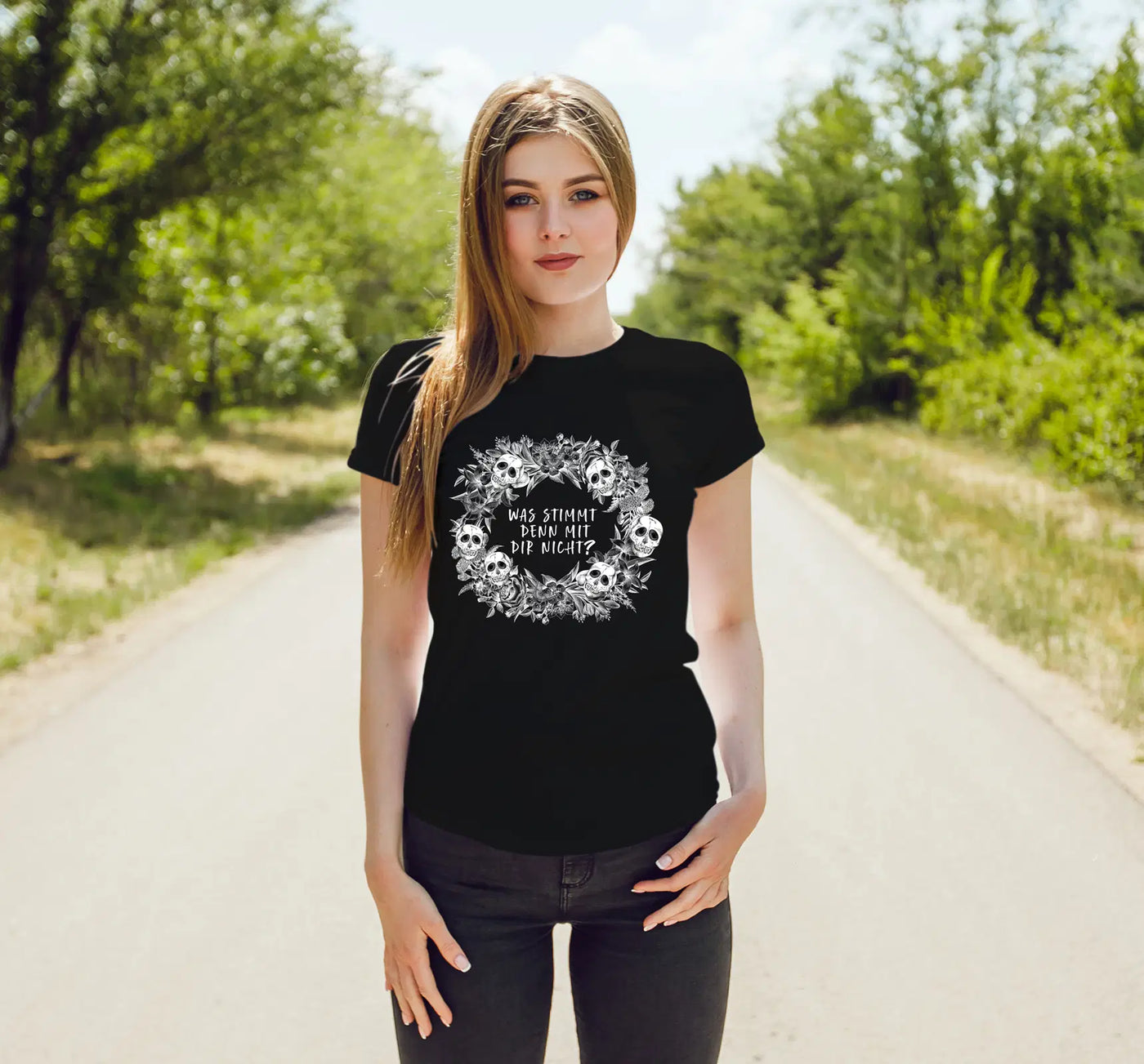 T-Shirt Damen - Was stimmt denn mit Dir nicht? - Skull Statement