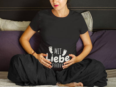 T-Shirt - Mit Liebe gefüllt (Schwangerschaft)