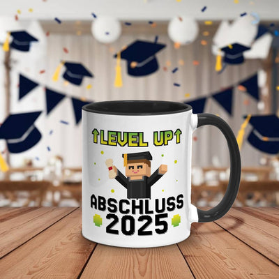 Tasse - Abschluss 2025 Level UP - Gamer Pixel Style