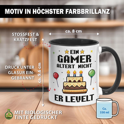 Tasse - Ein Gamer altert nicht er levelt (Pixel Style)