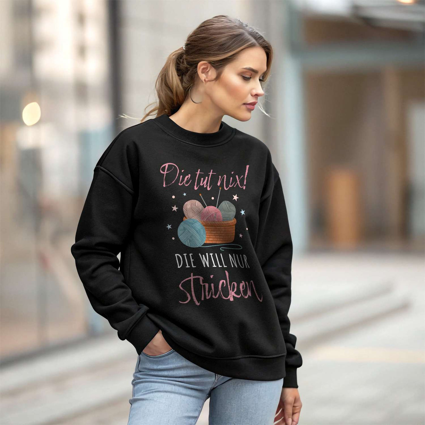 Pullover - Die tut nix! Die will nur stricken.