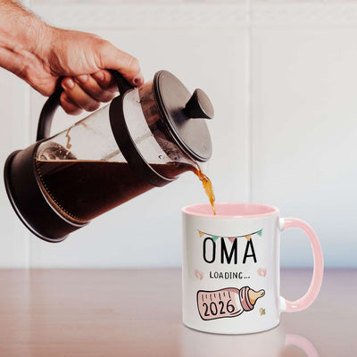 Tasse - Oma loading mit Babyflasche (2026)