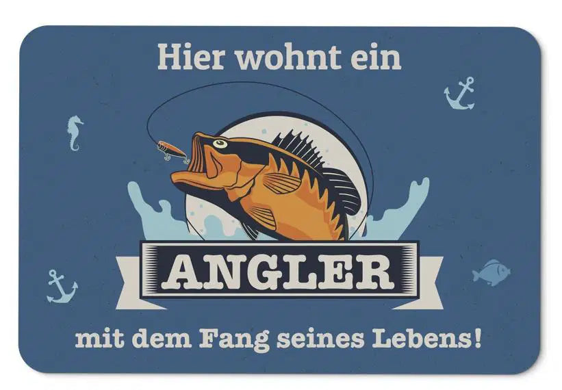 Bild: Fußmatte - Hier wohnt ein Angler mit dem Fang seines Lebens Geschenkidee