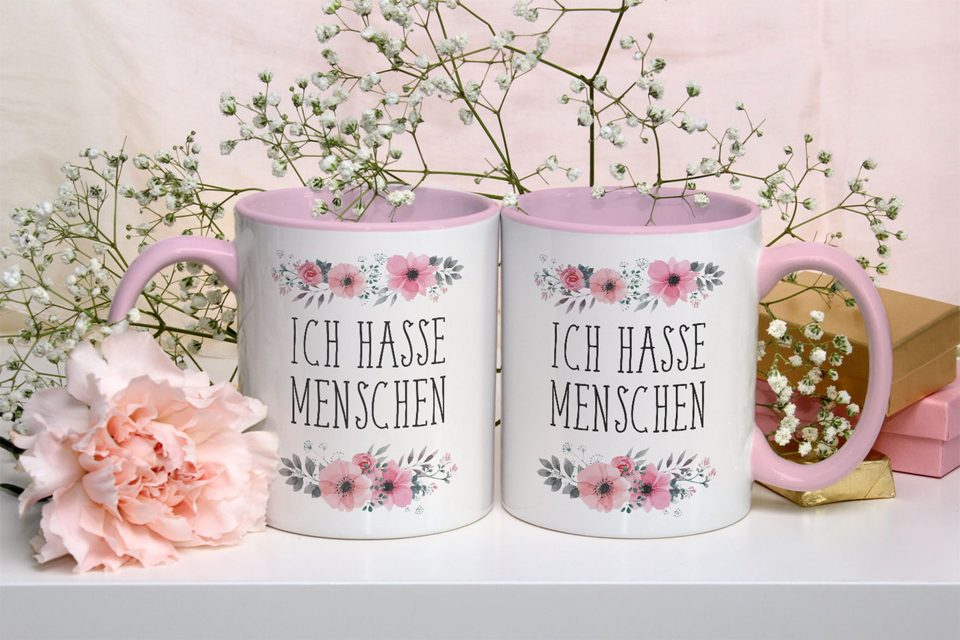 Bild: Tasse - Ich hasse Menschen - blumig Geschenkidee