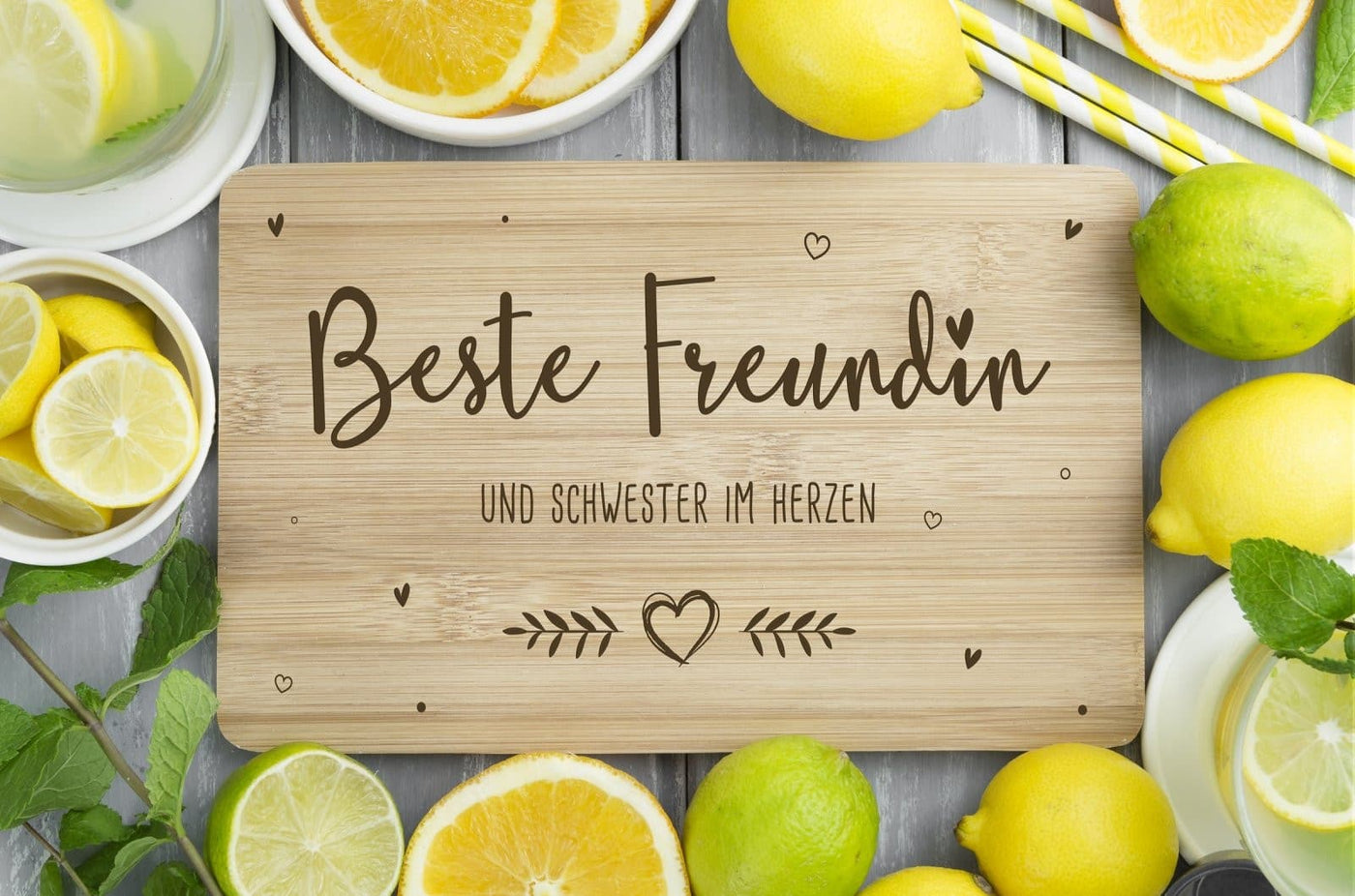 Bild: Frühstücksbrettchen - Beste Freundin und Schwester im Herzen Geschenkidee