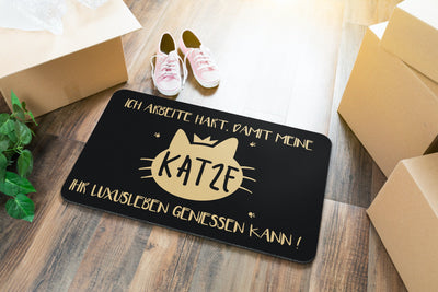 Bild: Fußmatte - Katze Luxusleben Geschenkidee