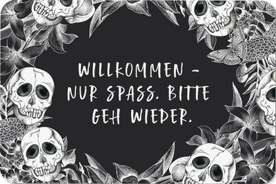 Bild: Fußmatte Totenkopf - Willkommen - nur Spass. Bitte geh wieder. Geschenkidee