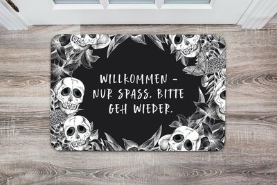 Bild: Fußmatte Totenkopf - Willkommen - nur Spass. Bitte geh wieder. Geschenkidee