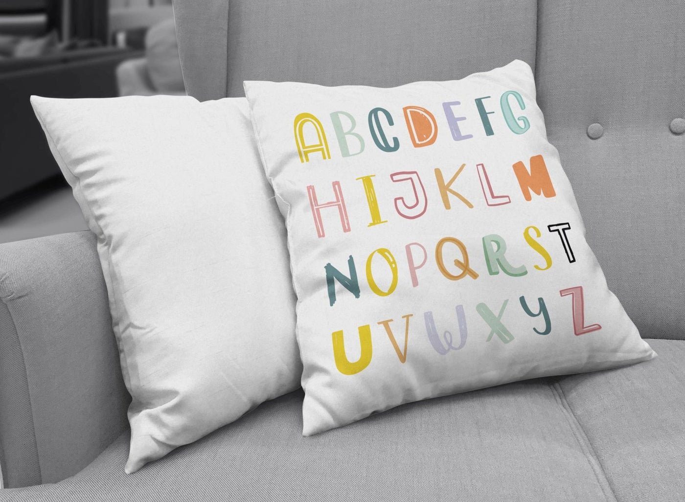 Bild: Kissen - Alphabet (bunt) Geschenkidee