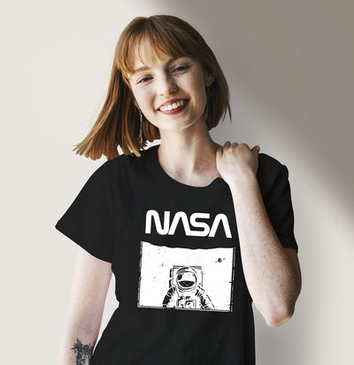 Bild: T-Shirt Damen - NASA Astronaut (Black&White) Geschenkidee