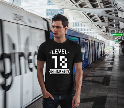 Bild: T-Shirt Herren - Level 18 completed Geschenkidee