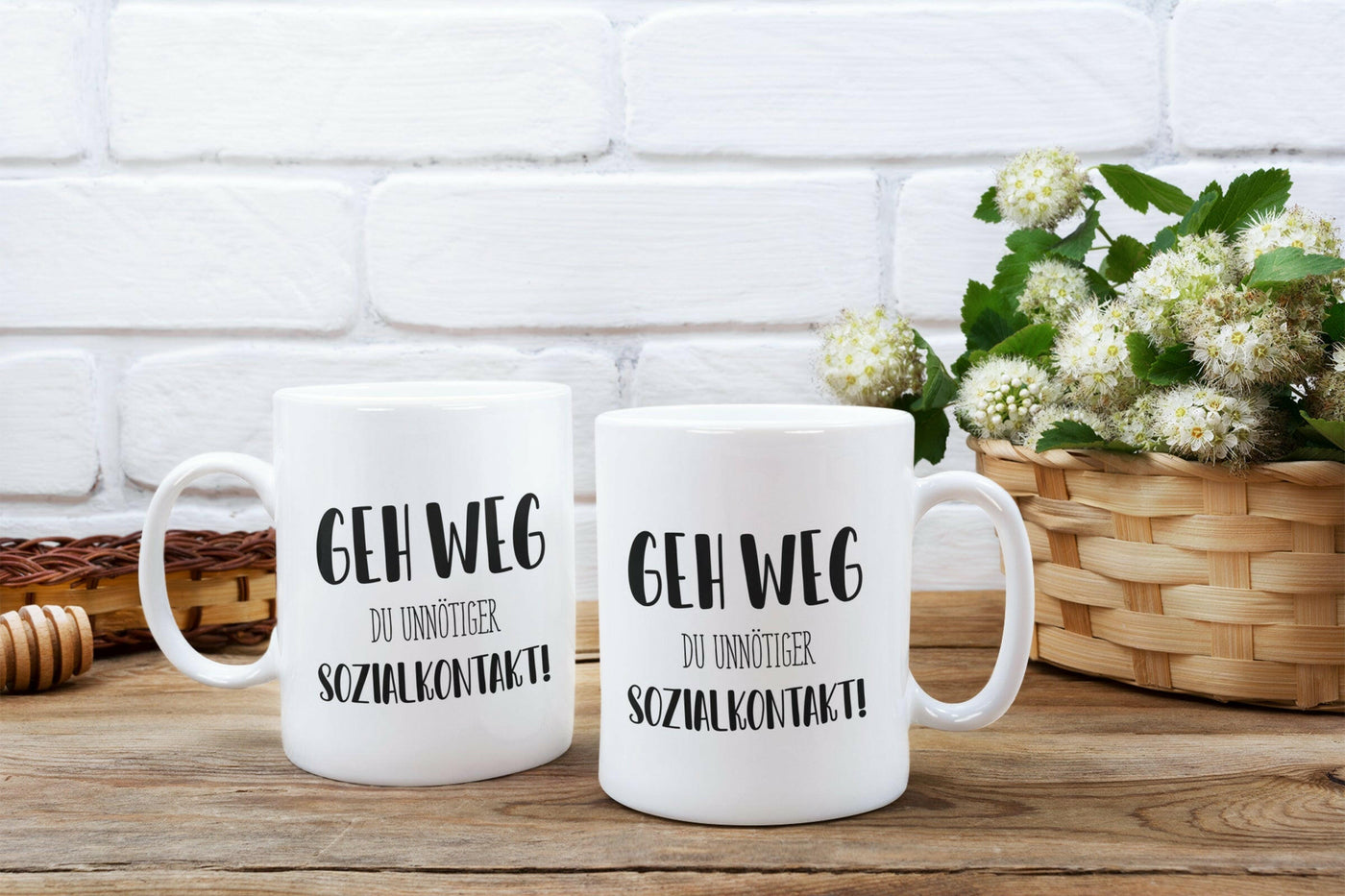 Bild: Tasse - Geh weg du unnötiger Sozialkontakt! - Pure Statement Geschenkidee