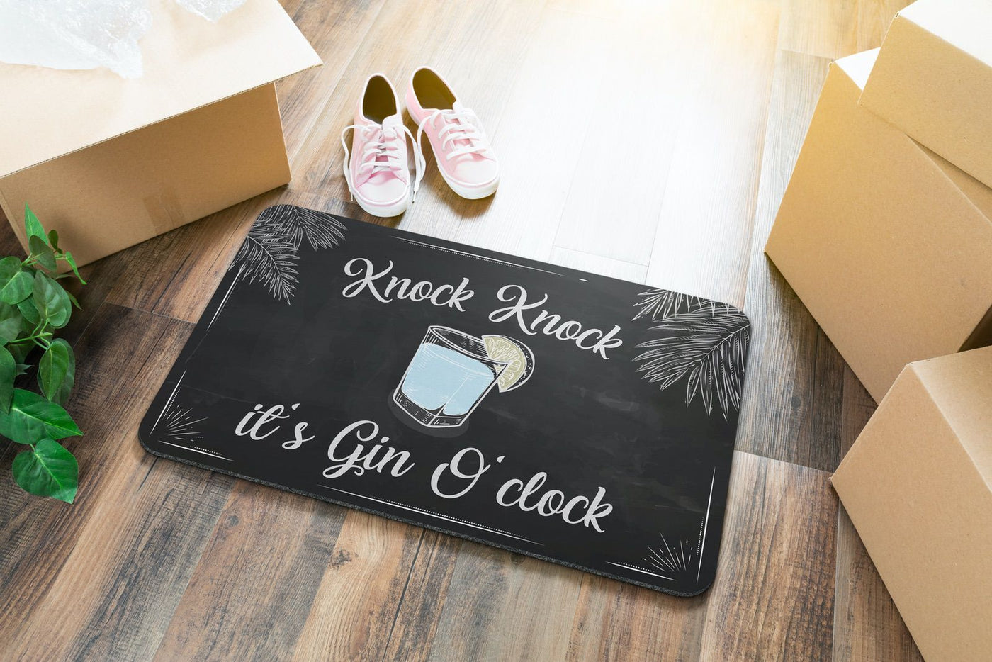 Bild: Fußmatte - Knock Knock its Gin Oclock Geschenkidee